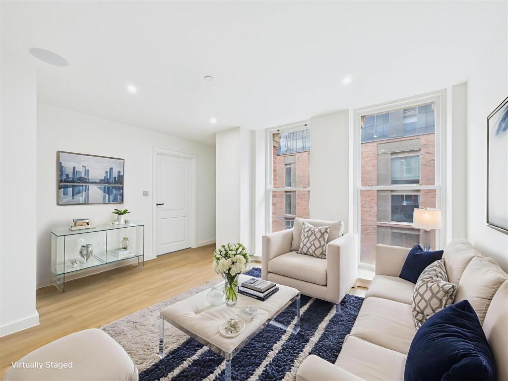 401 Living Room.jpg
