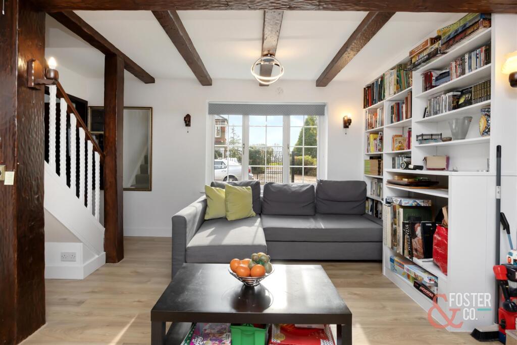 Cuckfield Lane, Stable Cottage-009.jpg