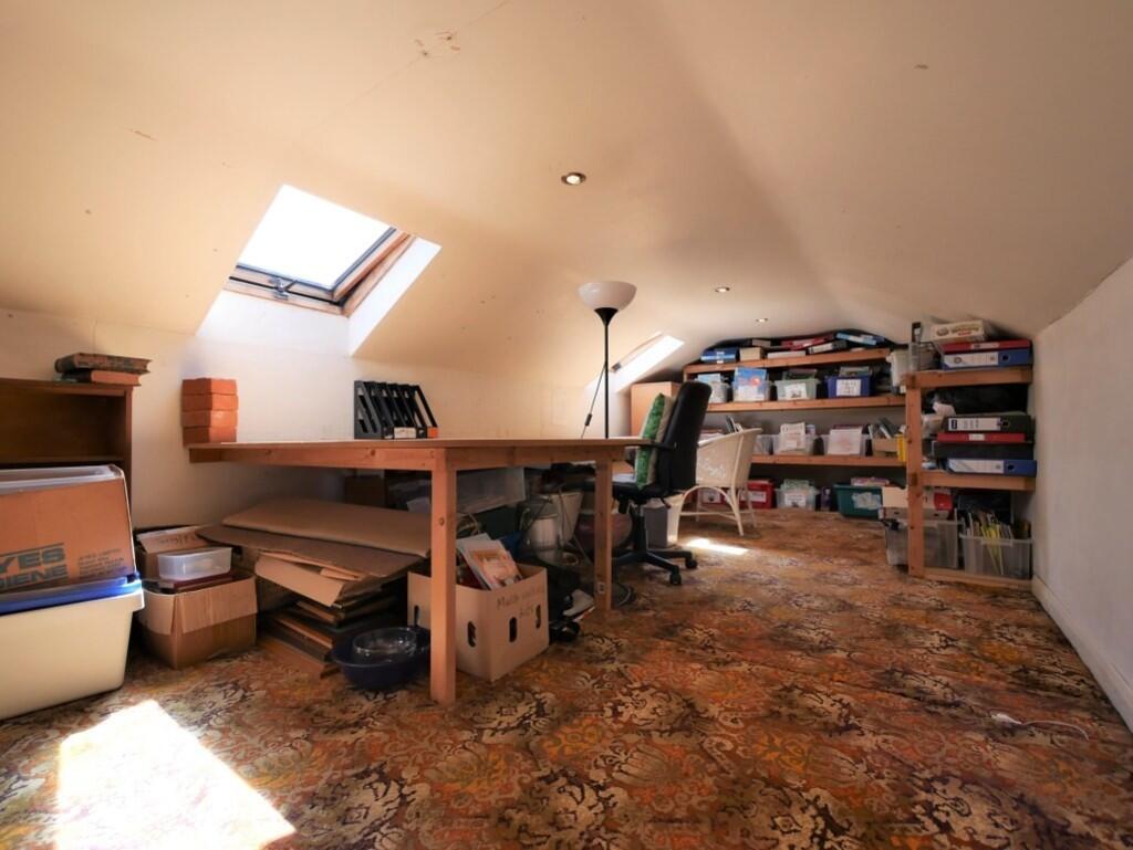 ATTIC ROOM
