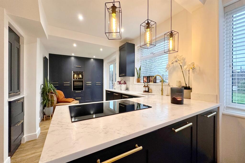 Open Plan Kitchen Di