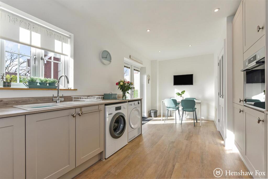 sketch_Ph7_5696393 - Copy.jpg