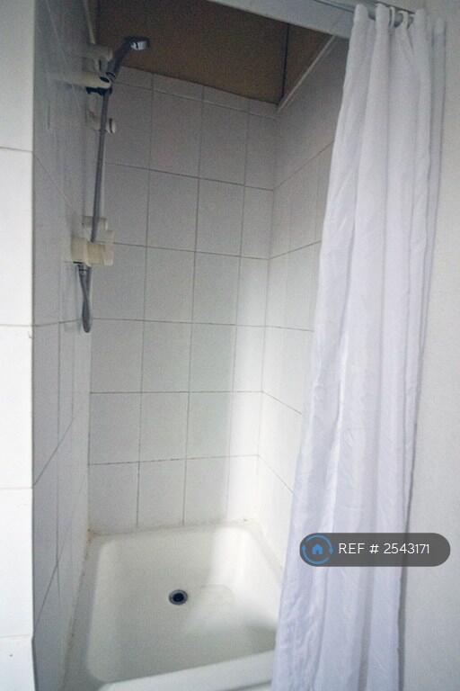 Bedroom 5 En-Suite