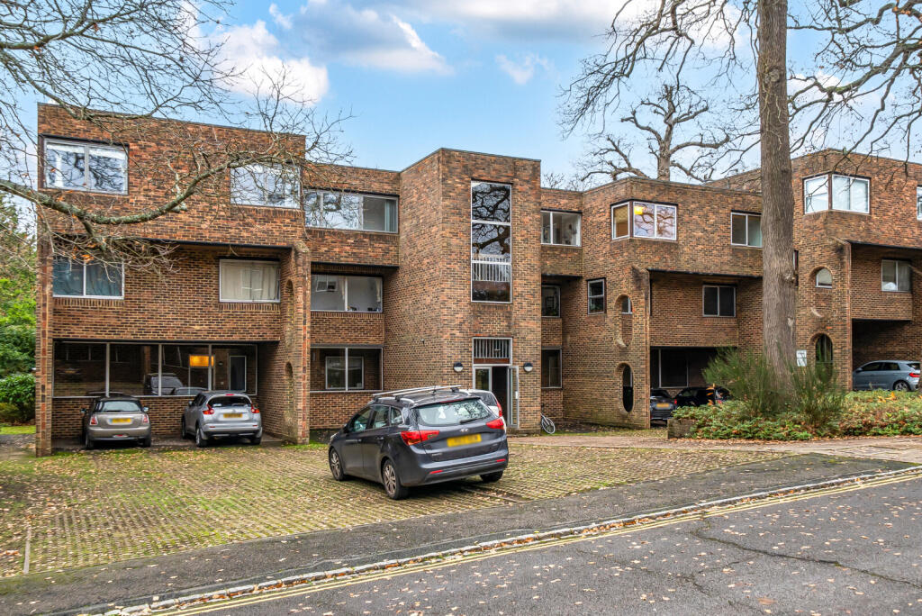 1386722-17-693837...