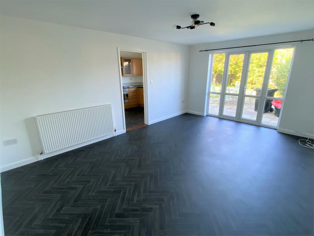 2 Alfred House Lounge