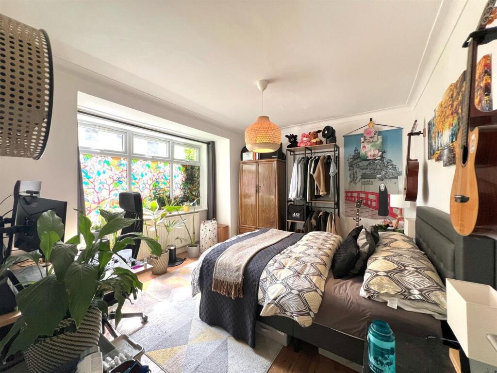 WhatsApp Image 2025-04-25 at 18.38.03 (2).jpeg