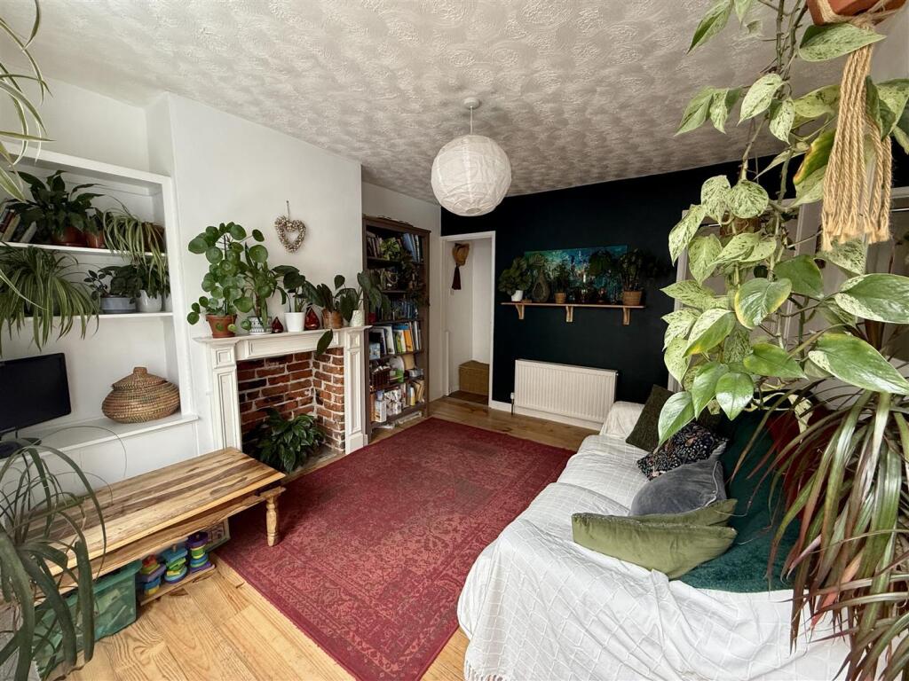 Sitting Room: