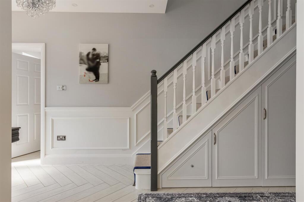 Inglehurst Gardens, IG4