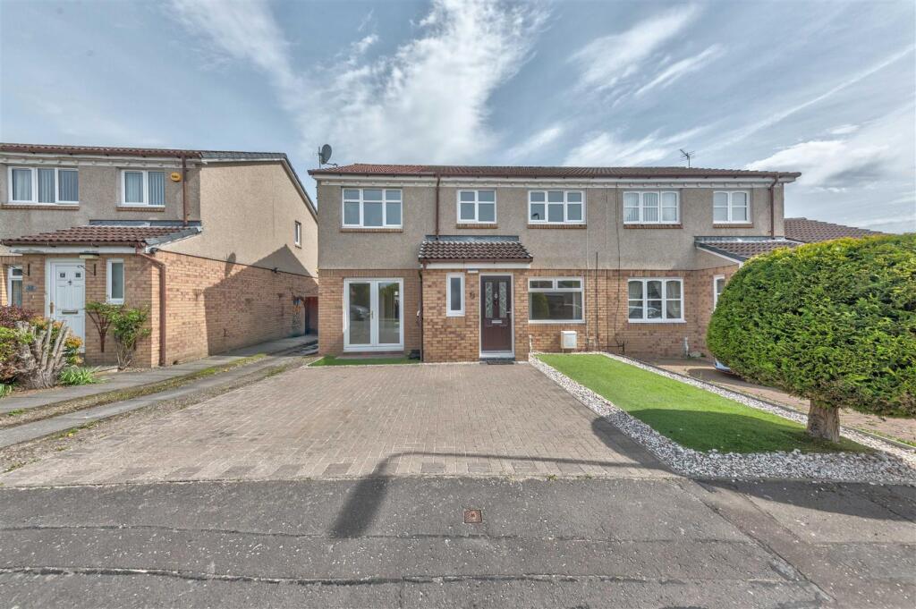 35 Myrtlehall Gardens Dundee-21.JPG