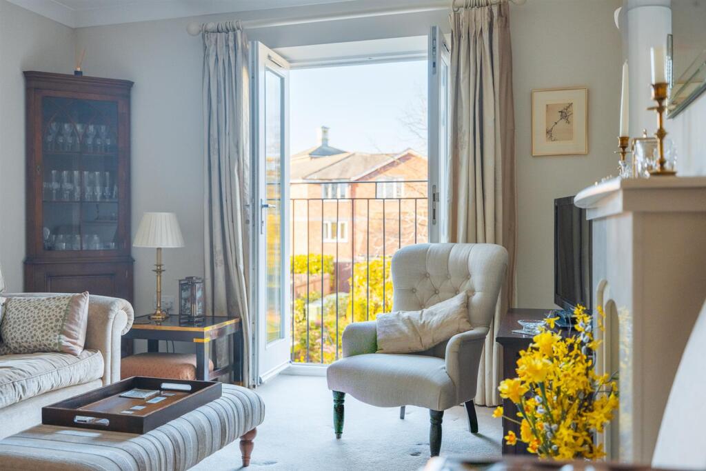 20 Renaissance-50.jpg