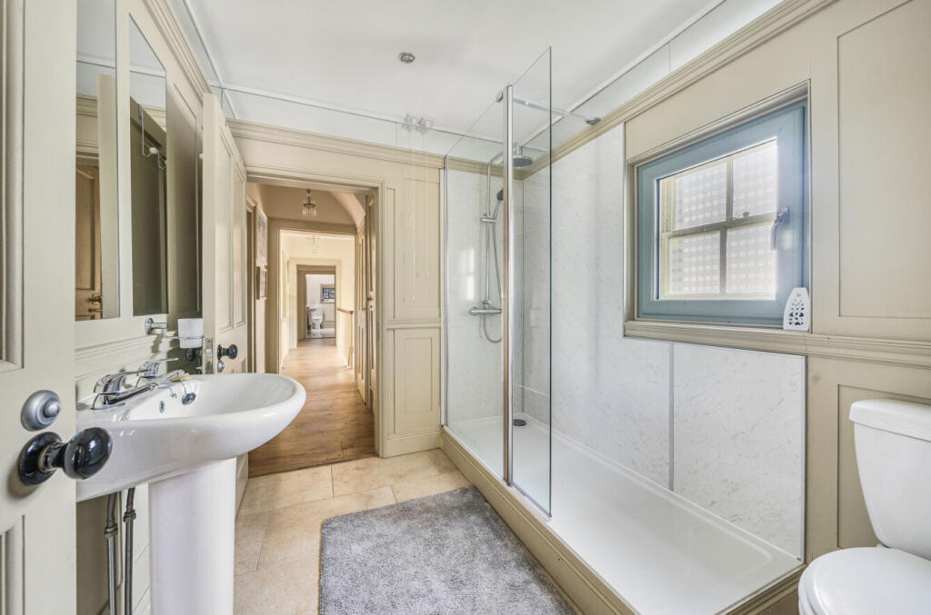 1316560-28-685e87...