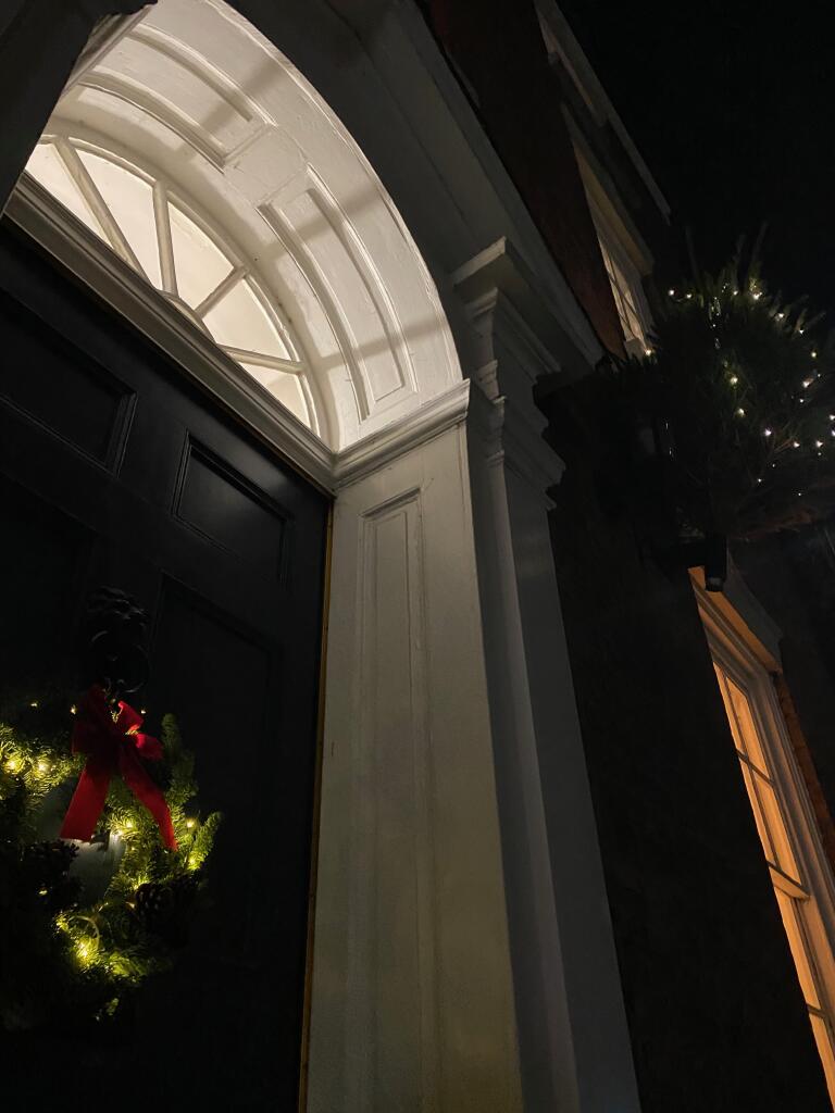 Christmas Door T202410101553.jpeg