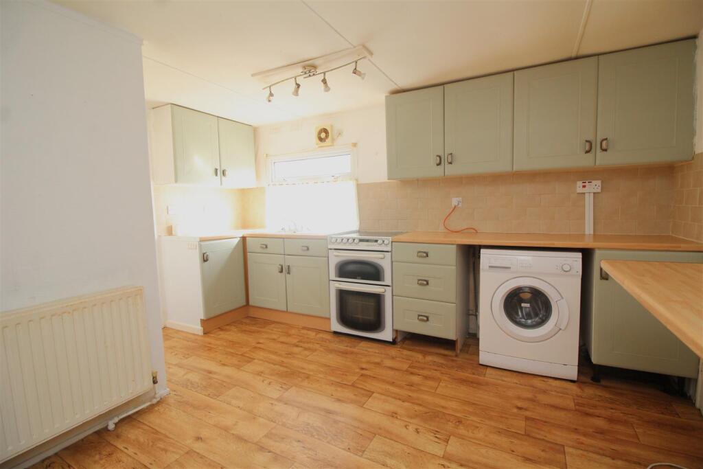 kitchen 2 #.JPG
