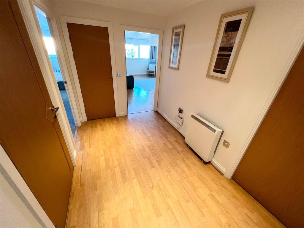 hallway.jpeg