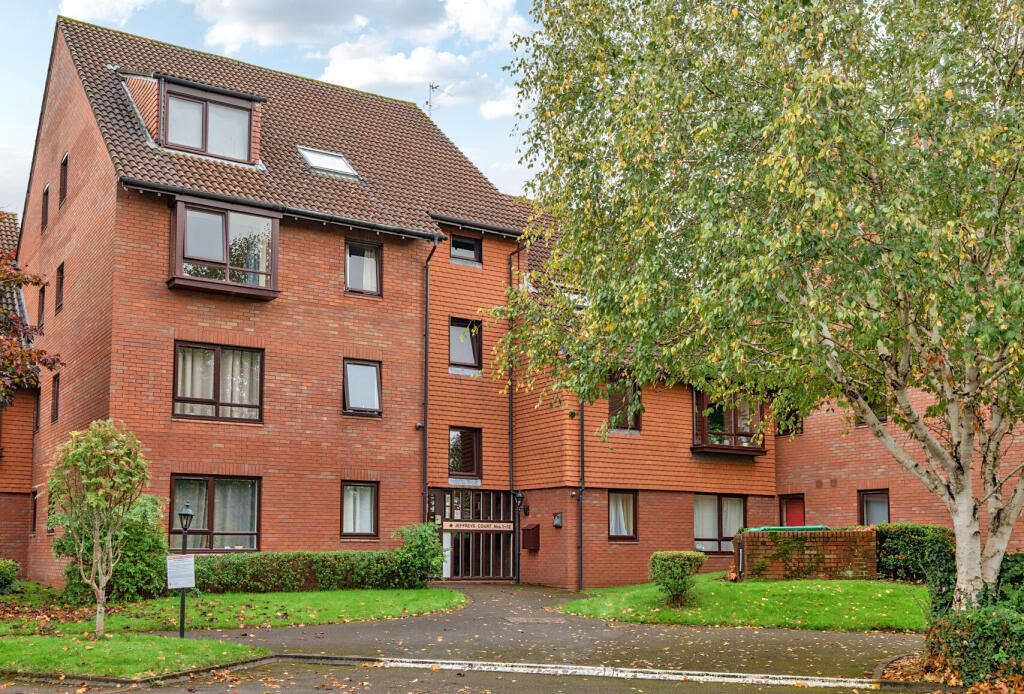 1370677-12-68f638...