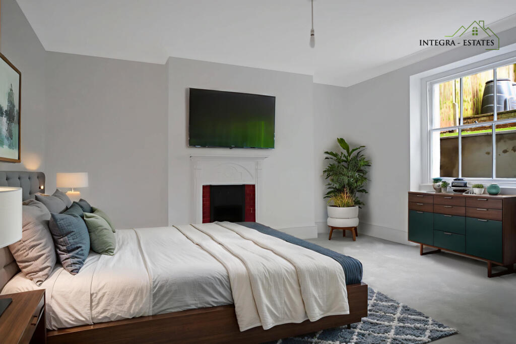 Staged Bedroom-min