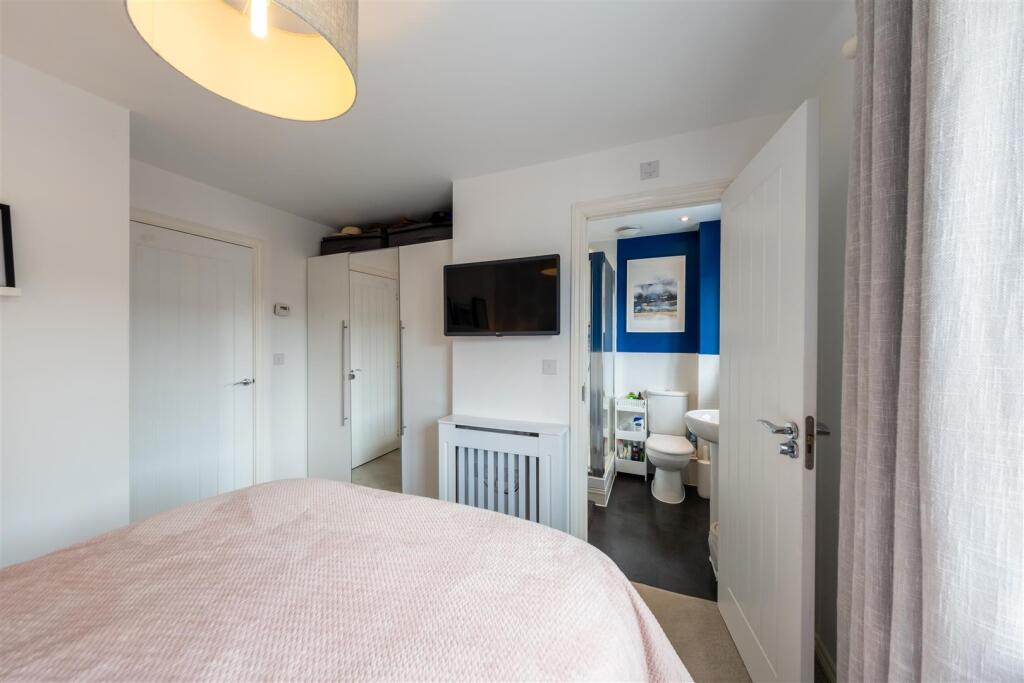 29 Firecrest Way-013.jpg