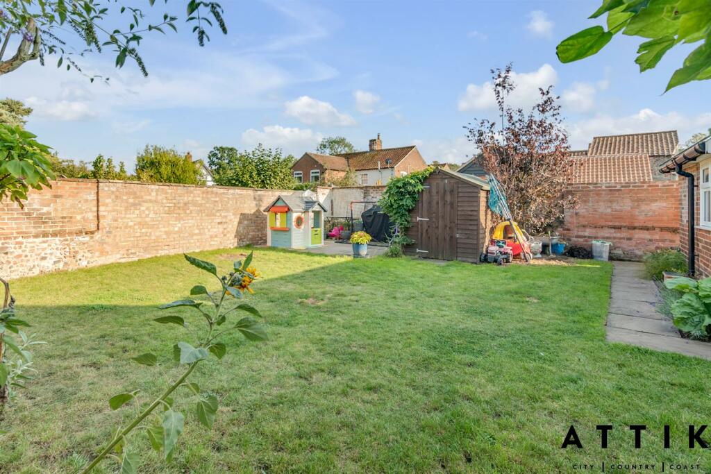 Gable Cottage, Bramfield, IP19 9H (8).jpg