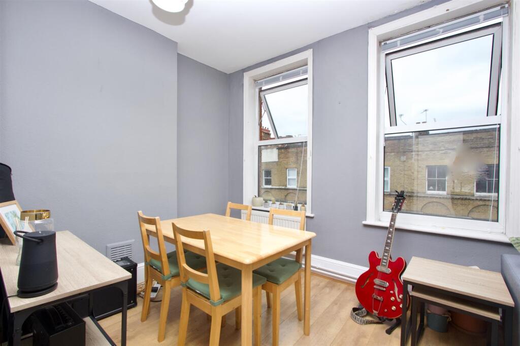 Stoke Newington Church Street, N16