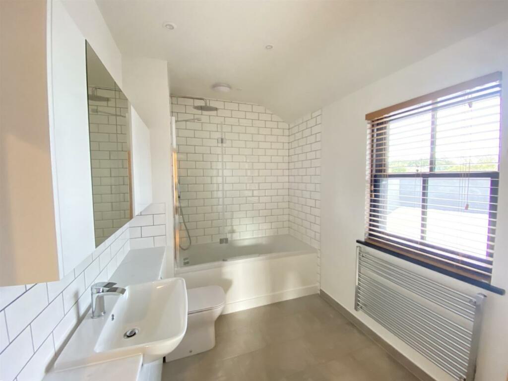 Family bathroom