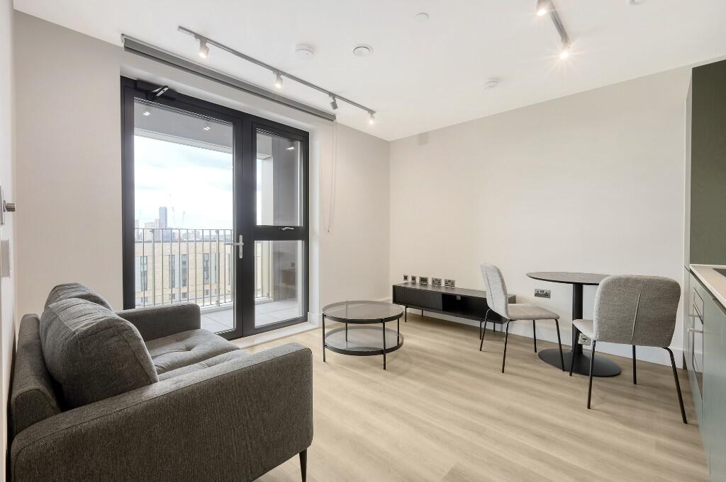 Bridgeway Heights, Scrubs Lane