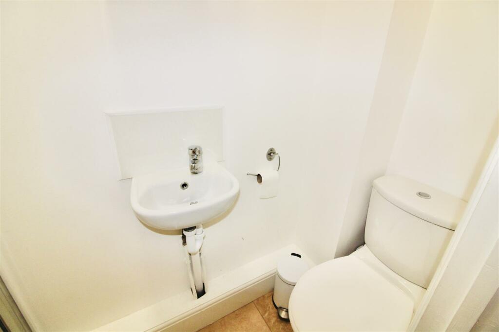 Ensuite Three