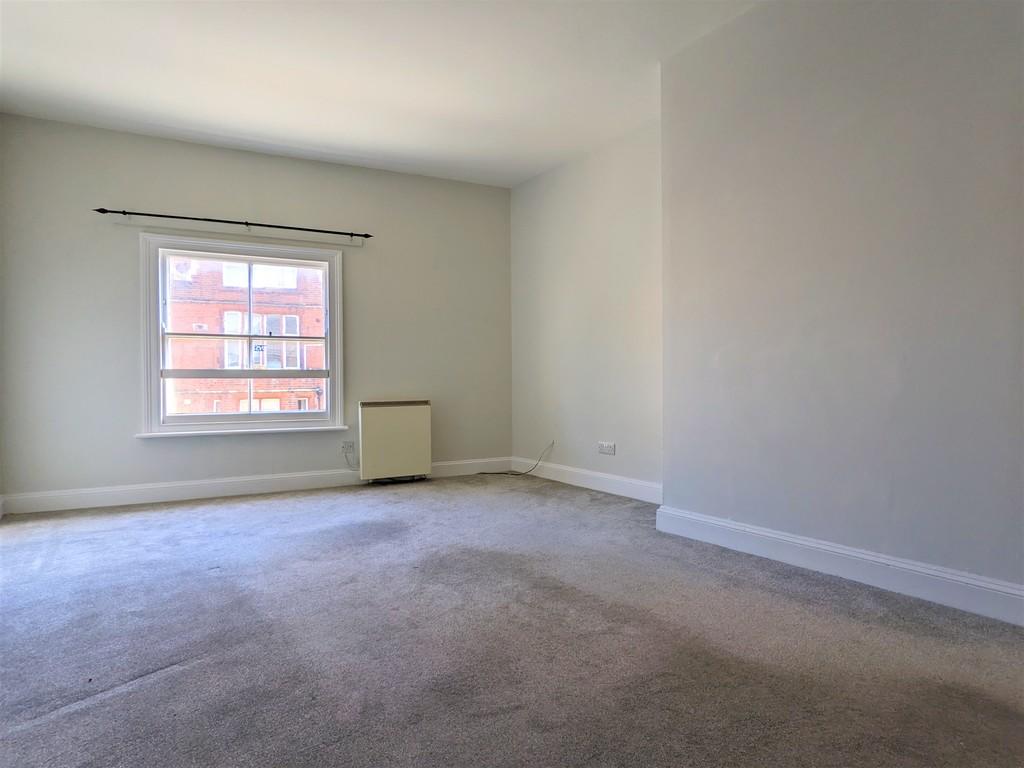 Sitting room.