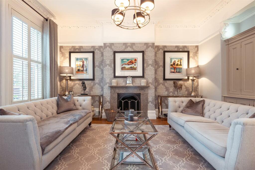Sitting Room Aspect 2