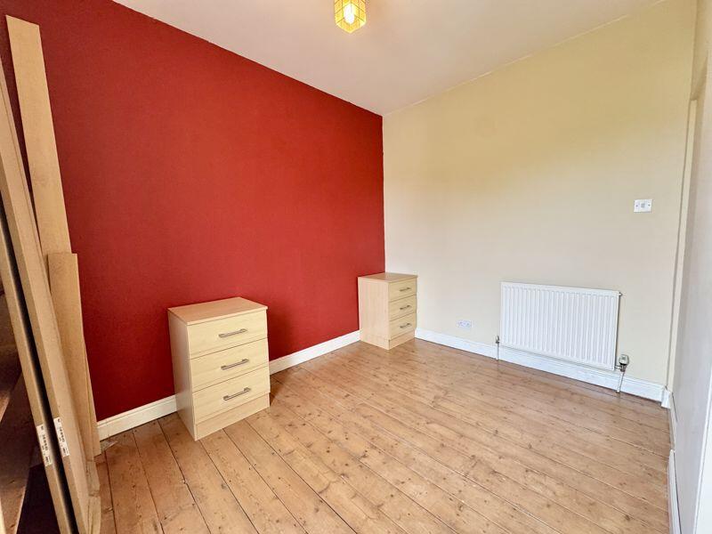 Bed 1 alternative angle