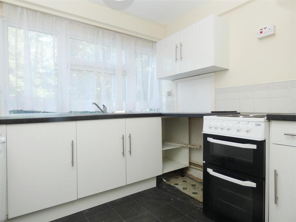 general 14645834_448