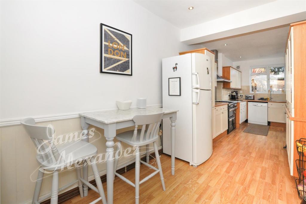 Kitchen alt aspect
