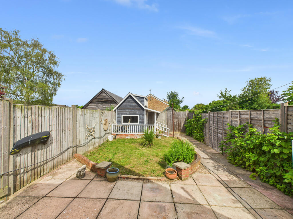 CAM02909G0-PR0447-STILL002