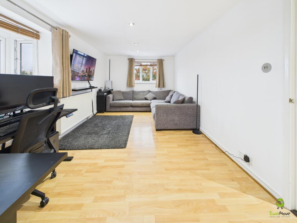 Presented By Clinton Crawford - Ewemove Bexley and