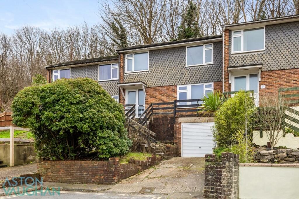 Egginton Road, 36-010(1).jpg