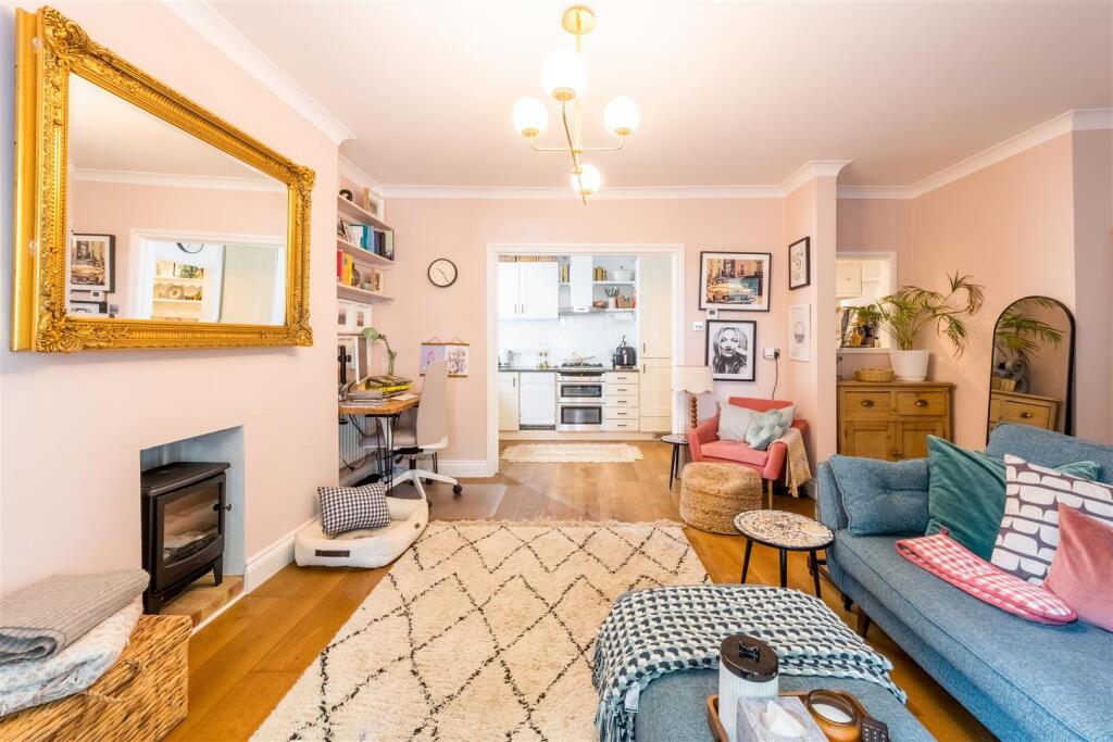 13a Clarendon Villas-15.jpg