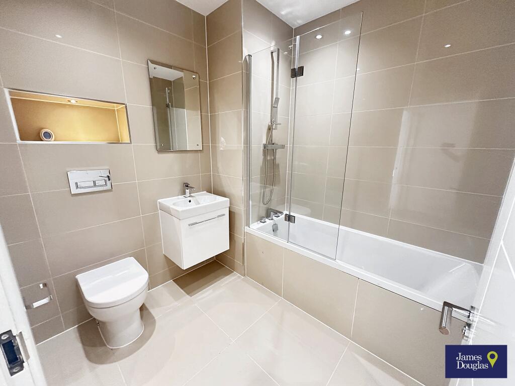 Shared Bathroom 