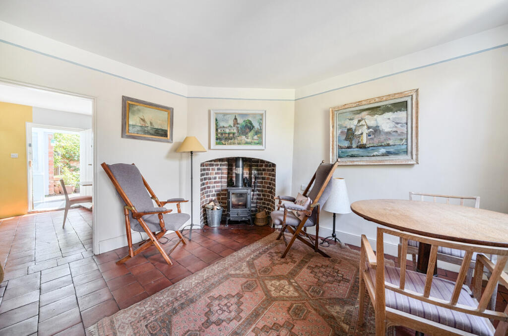 1326456-3-687e2ca...