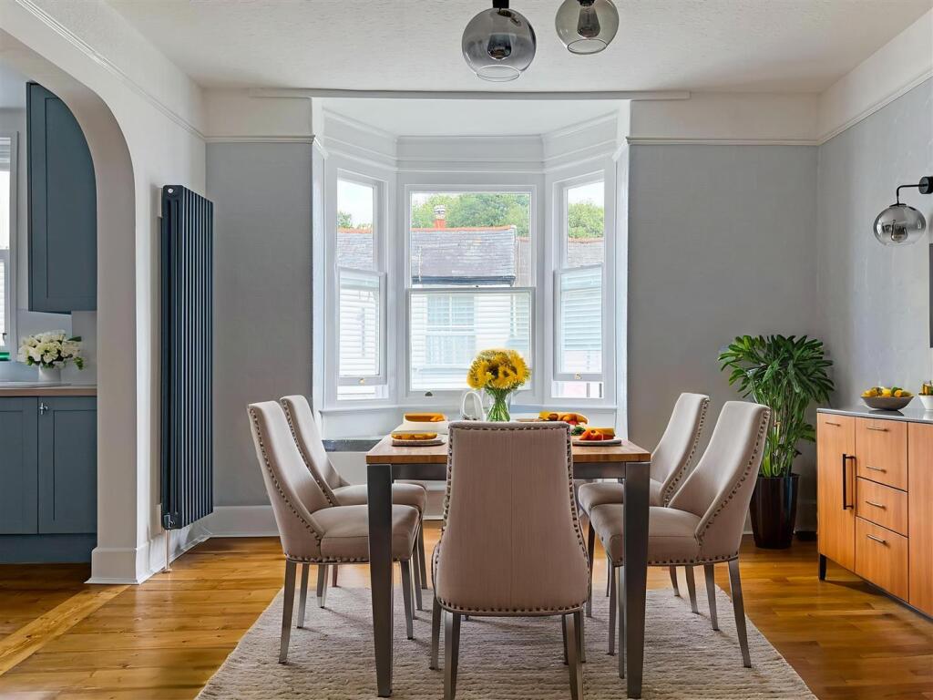 Piltomn Diner Kitchen 1.jpg