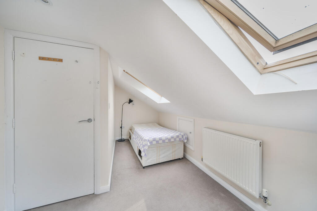 1298265-27-682da5...