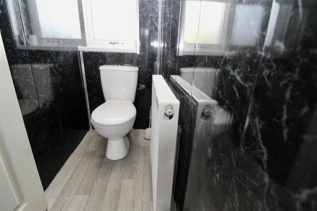 Separate WC