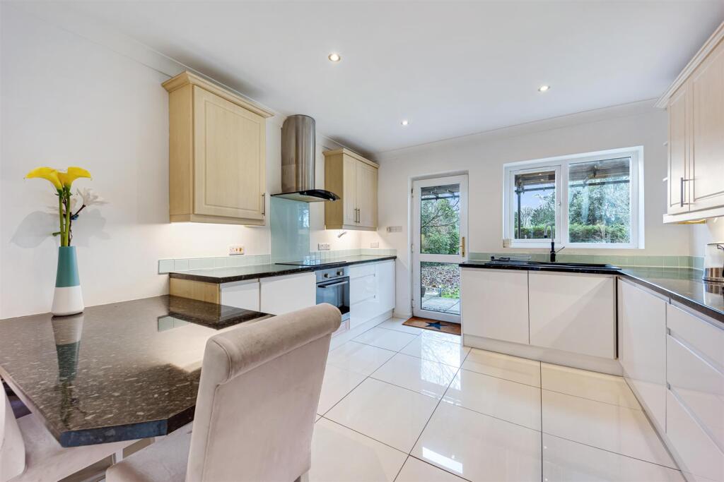 37 Ormskirk Road kitchen.jpg