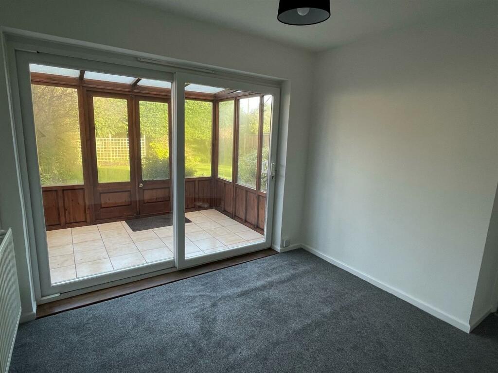 Dining Room.jpg