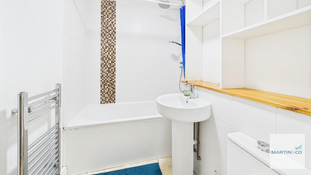 CAM03663G0-PR0162...