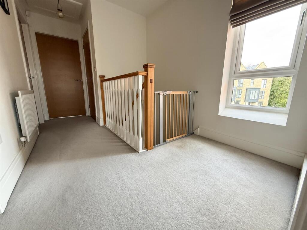 FIRST FLOOR LANDING AND STAIRS