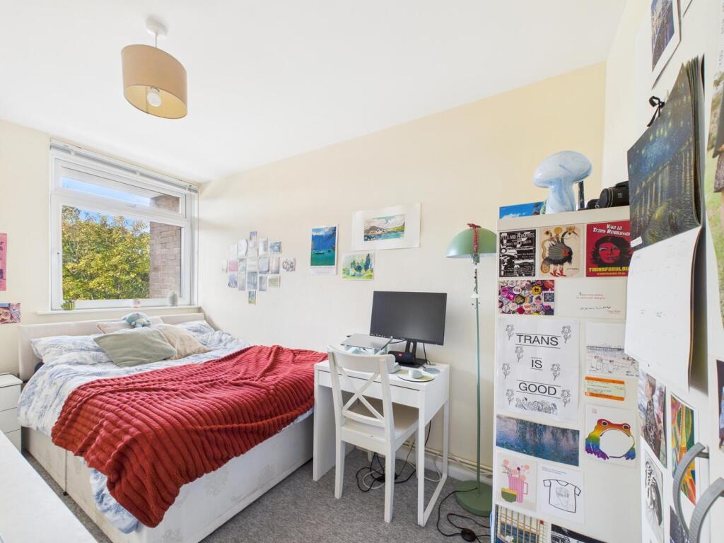 Portland Grove, Stockwell