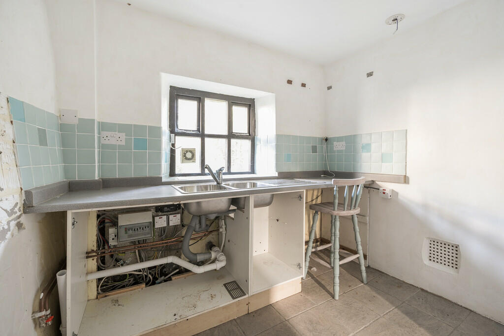 Kitchen - The Bar...