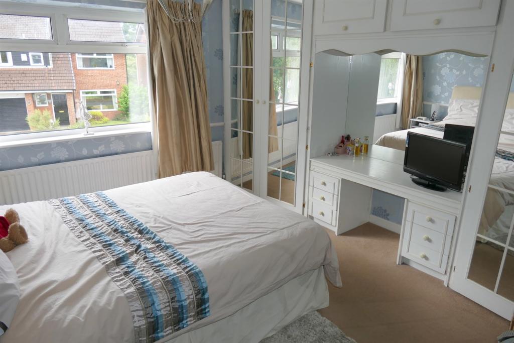 Bedroom+1