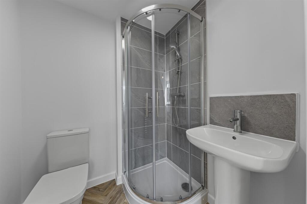 DerngatePlace-Plot2-18 - Copy.jpg