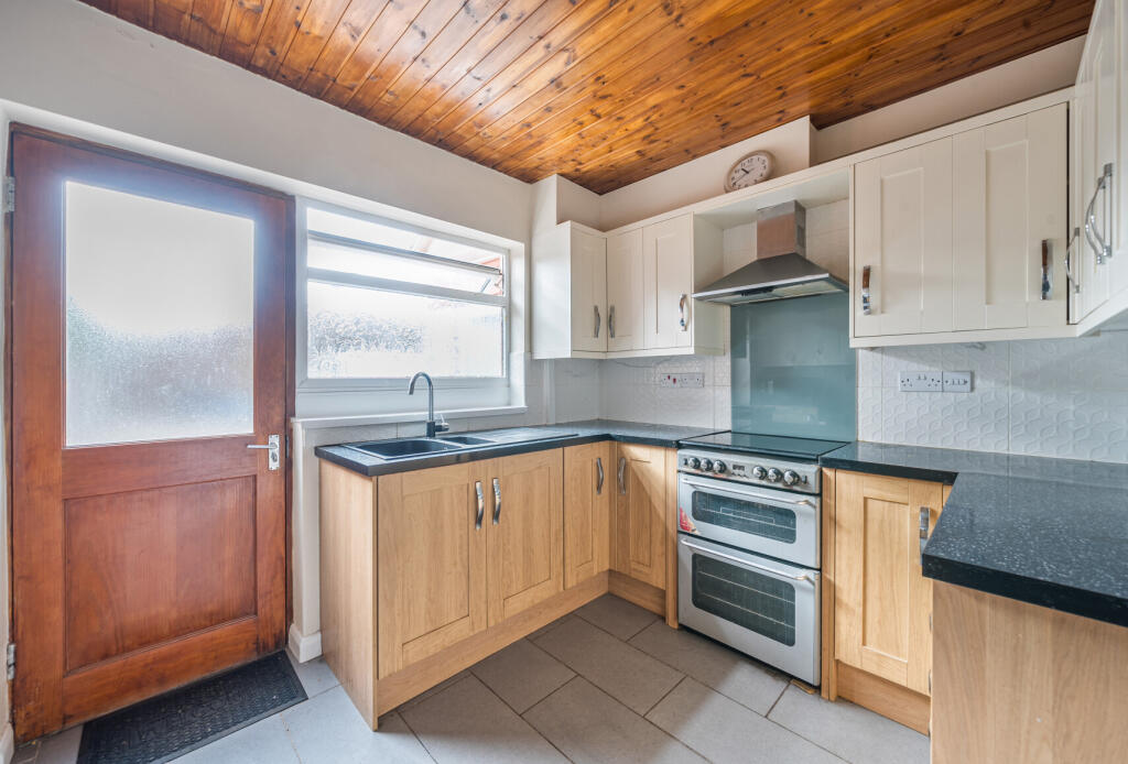 1344763-15-68a833...