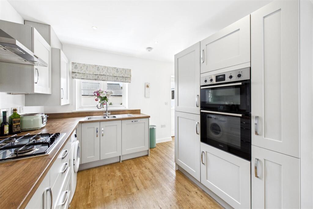 Kitchen angle
