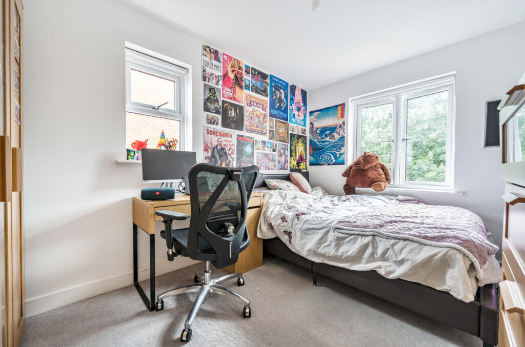 1324895-11-687668...